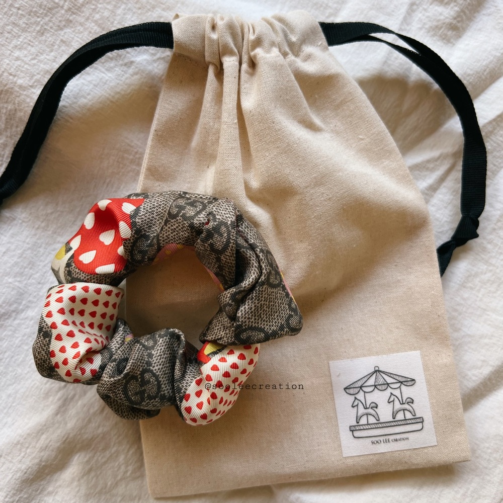 [sold] Gucci silk hair scrunchie **handmade